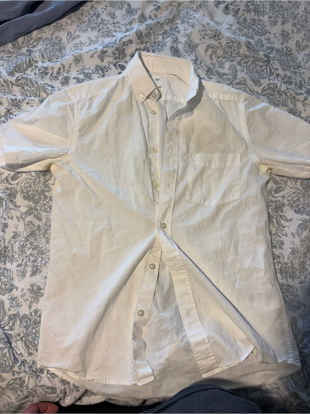H&M White Short-Sleeve Button-Down Shirt - Men's